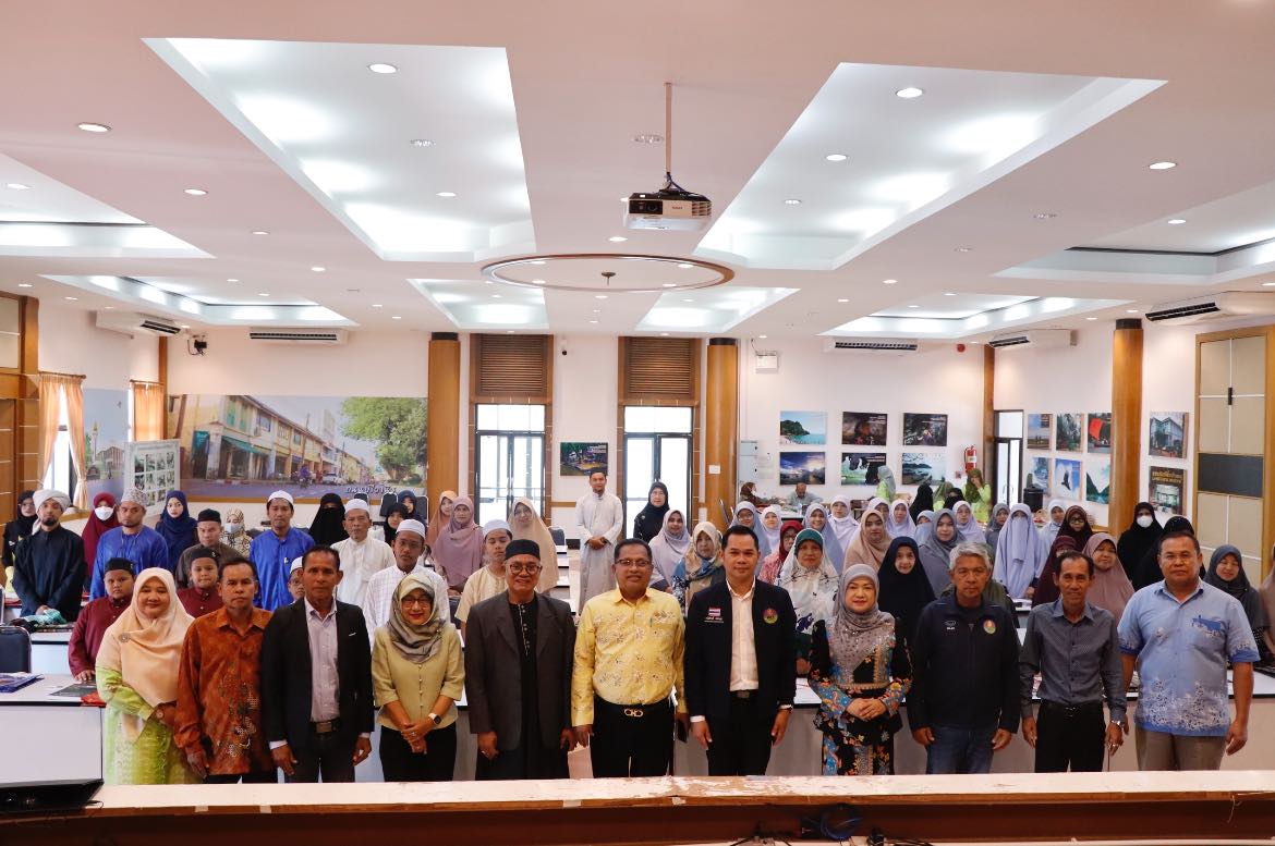 อบจ.สตูล จัดโครงการอบรมการเรียนการสอนอัลกุรอาน รุ่นที่ 1 ประจำปีงบประมาณ 2568