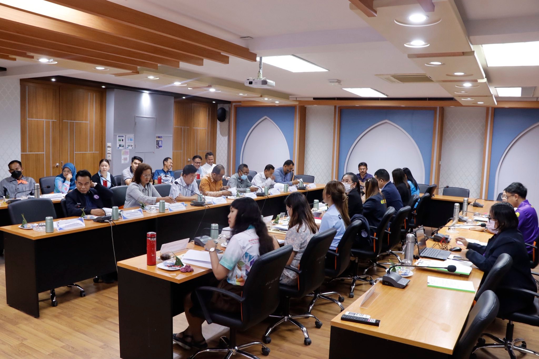 คณะกรรมการติดตามและประเมินผลแผนพัฒนา อบจ.สตูล จัดการประชุมคณะกรรมการติดตามและประเมินผลแผนพัฒนา อบจ.สตูล ครั้งที่ 2/2568