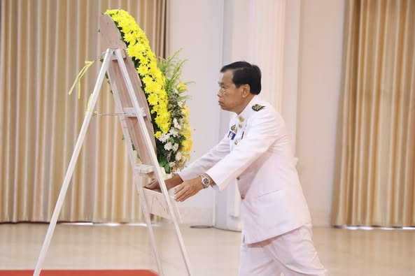 อบจ.สตูล ร่วมพิธีวางพวงมาลา “วันนวมินทรมหาราช” 13 ตุลาคม 2568 เพื่อน้อมรำลึกถึงพระบาทสมเด็จพระบรมชนกาธิเบศร มหาภูมิพลอดุลยเดชมหาราช บรมนาถบพิตร รัชกาลที่ 9